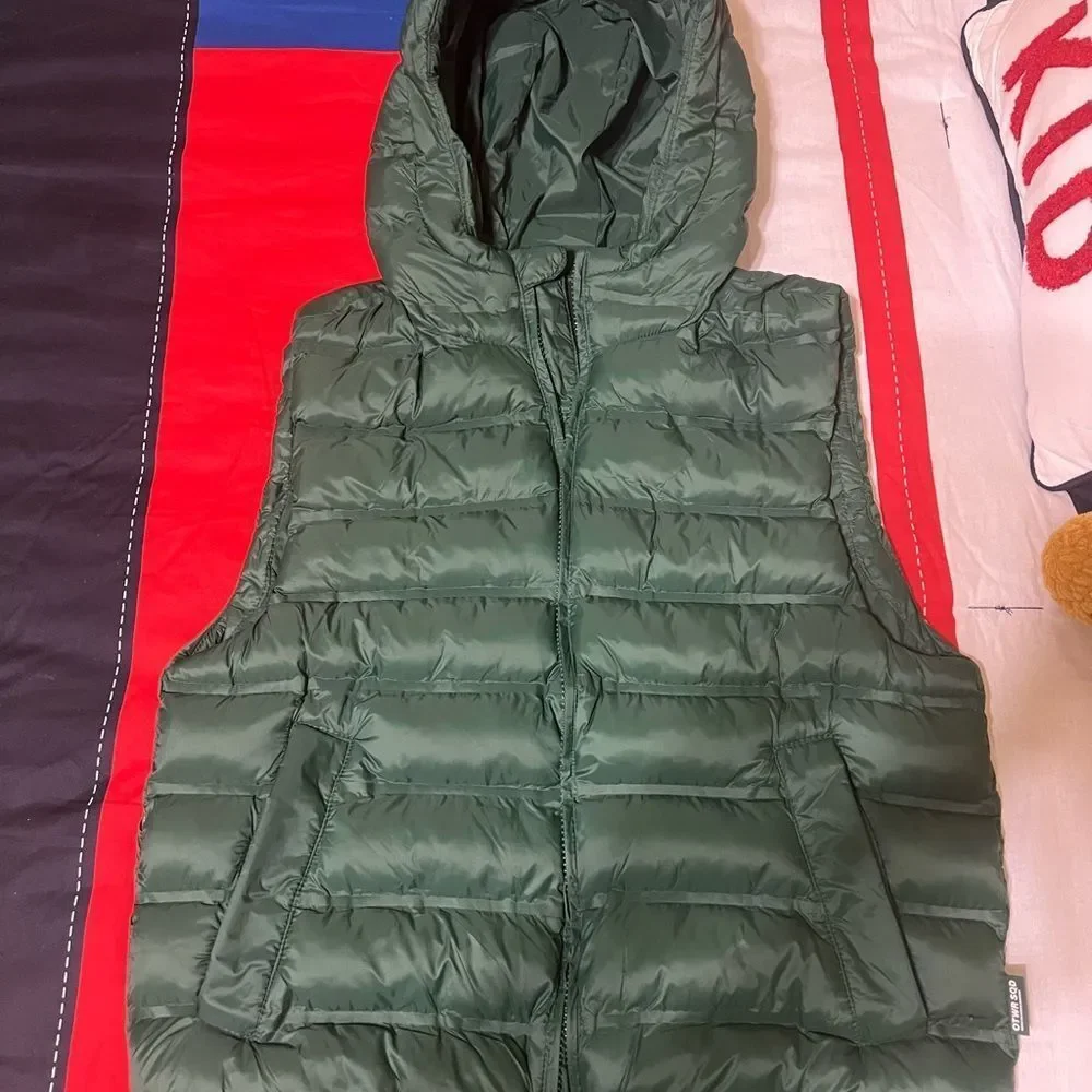 Zara Green Puffer Vest with Hood NWT Size 13-14 years old